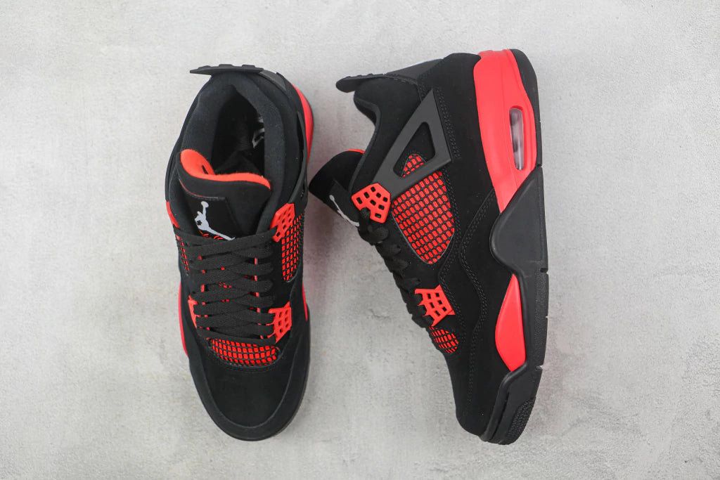 Nike Air Jordan 4 Retro "Red Thunder" + Pair of Nike socks