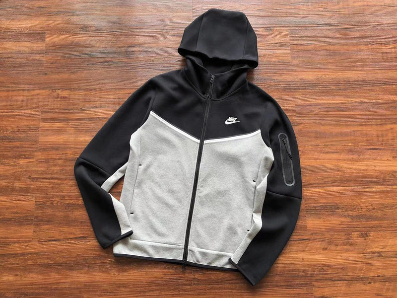 Nike Sportswear Tech Fleece "Black & Grey"