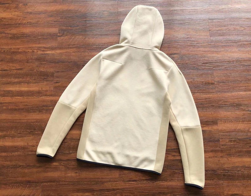 Nike Sportswear Tech Fleece "Beige"