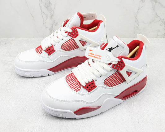 Nike Air Jordan 4 Retro "Alternate 89" + Pair of Nike socks