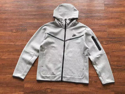 Nike Sportswear Tech Fleece "Grey"