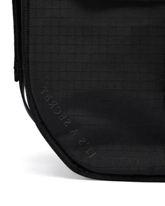 Trapstar Cobra T BAG "Black/Black"