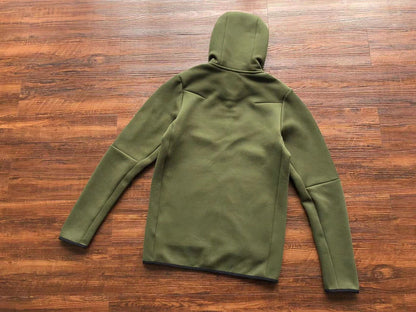 Nike Sportswear Tech Fleece "Olive Green"