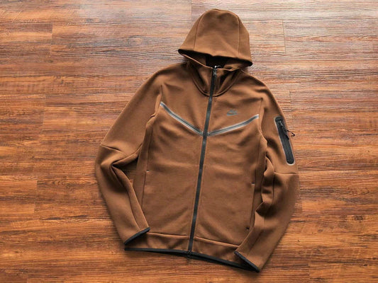 Nike Sportswear Tech Fleece "Brown"